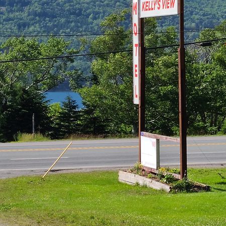 Kelly'S View Motel Boularderie East Exteriér fotografie